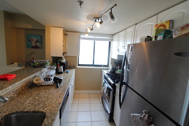 Building Photo - 51 N Beacon St