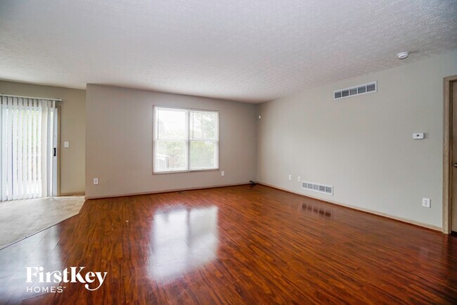 Building Photo - 5911 Epernay Way