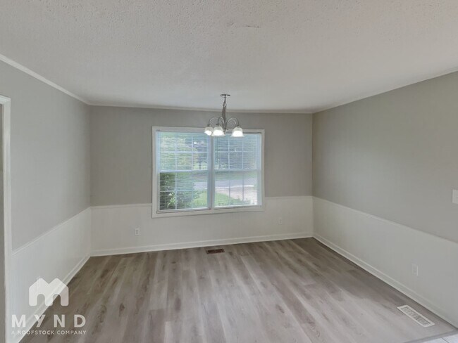Building Photo - 2515 Winterfield Dr