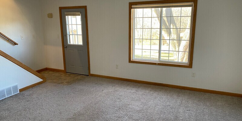 Foto principal - 151 W 3rd St Riverside