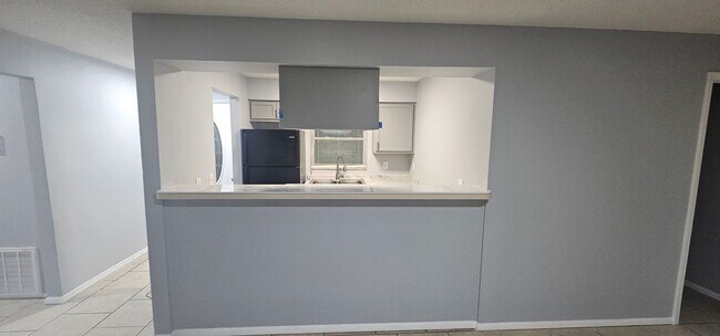 Photo - m56842 Apartment