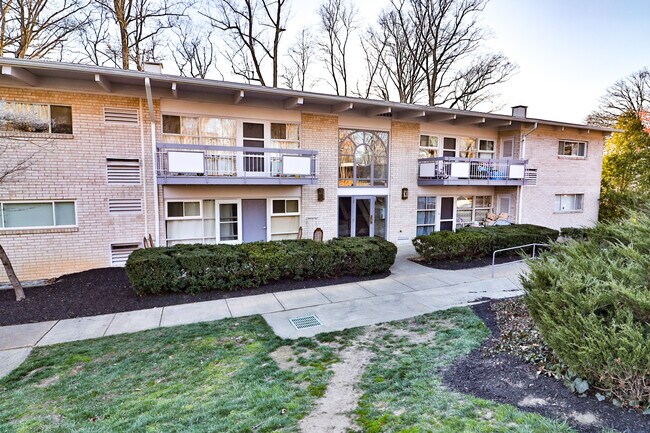 Foto del edificio - 7723 Donnybrook Ct
