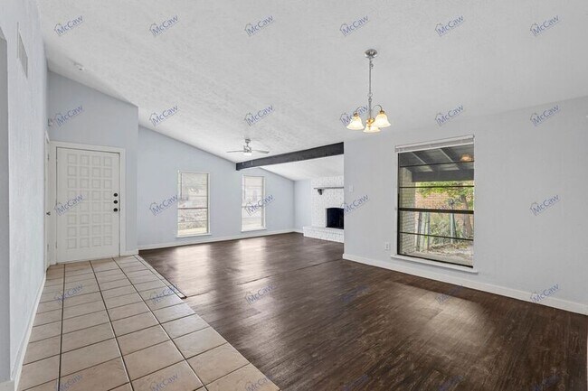 Foto del edificio - 7313 Catbrier Ct