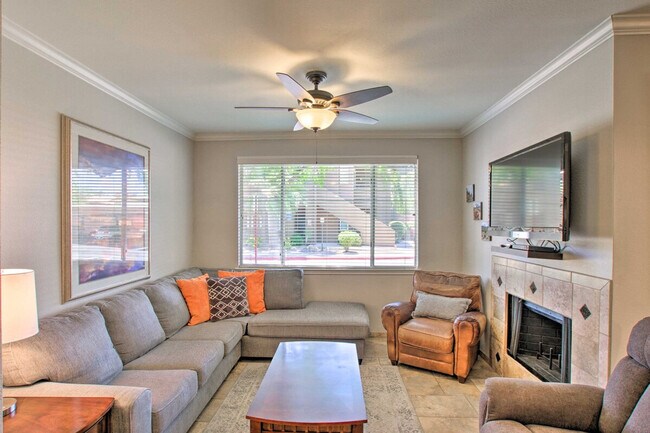 Building Photo - 7009 E Acoma Dr