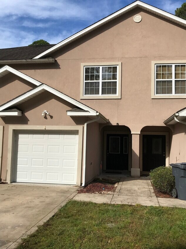 Foto principal - 218 Inlet Reach Cir