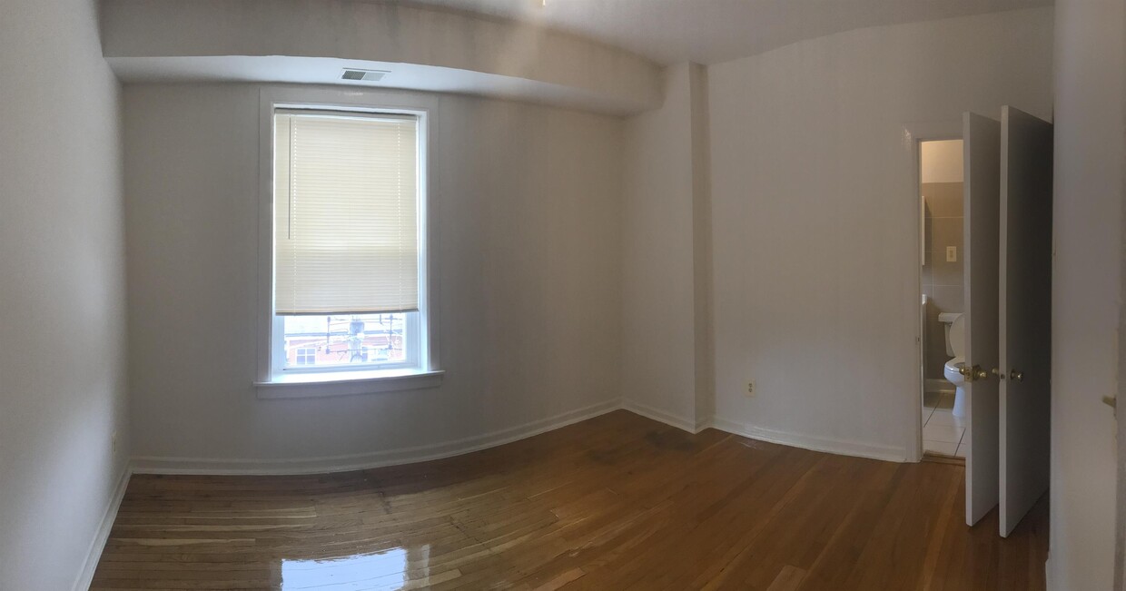 Foto del edificio - 545 E 74th St