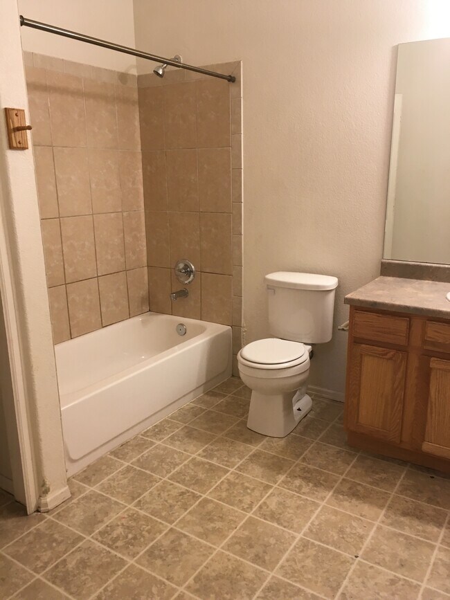 Basement Bathroom - 840 Cima Vista Pt