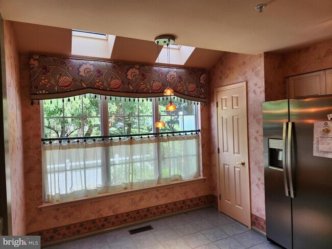 Building Photo - 1629 Rockcress Dr