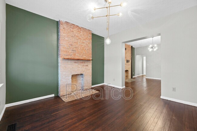 Foto del edificio - 1635 Oak St