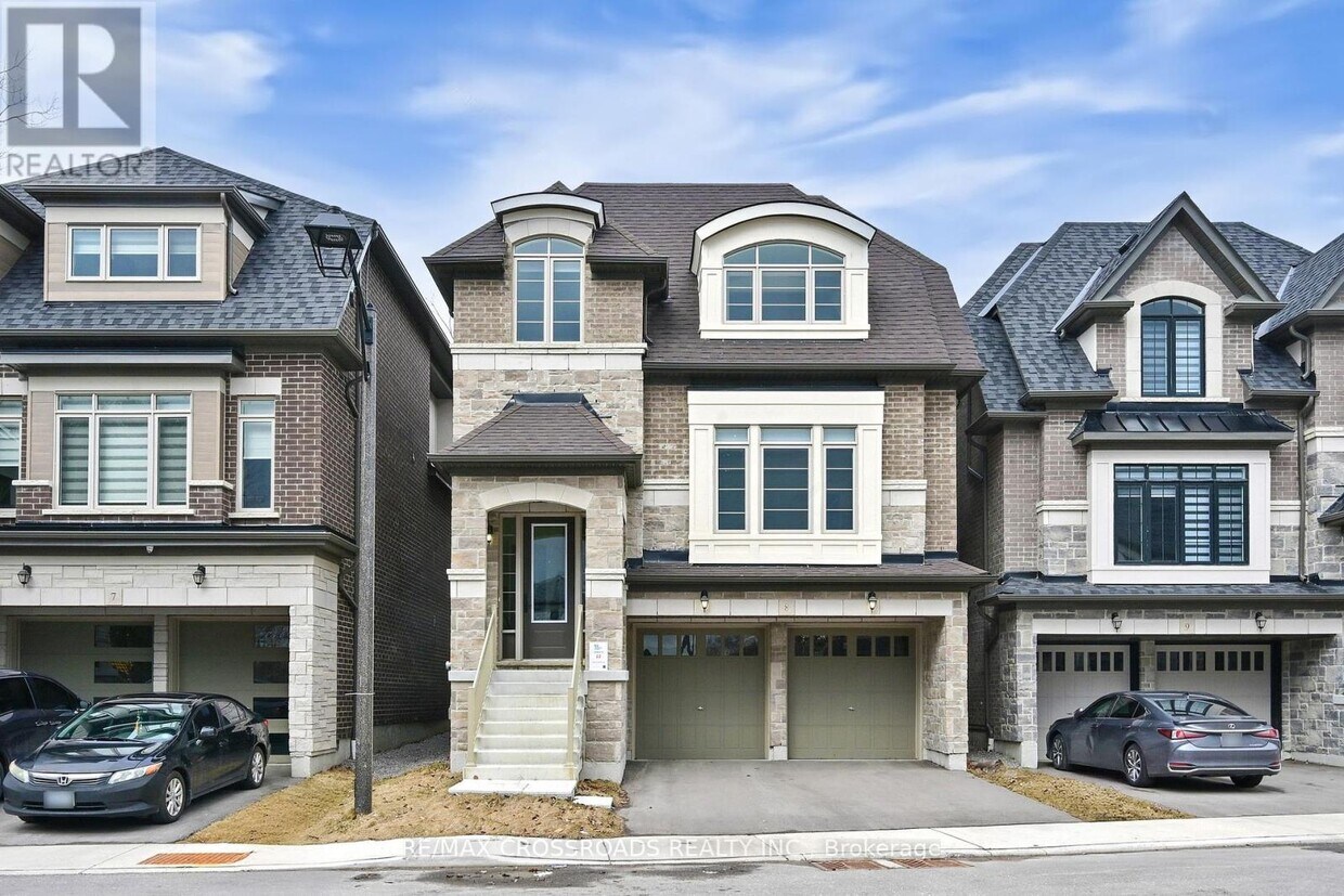 Primary Photo - 400-400 Finch Ave