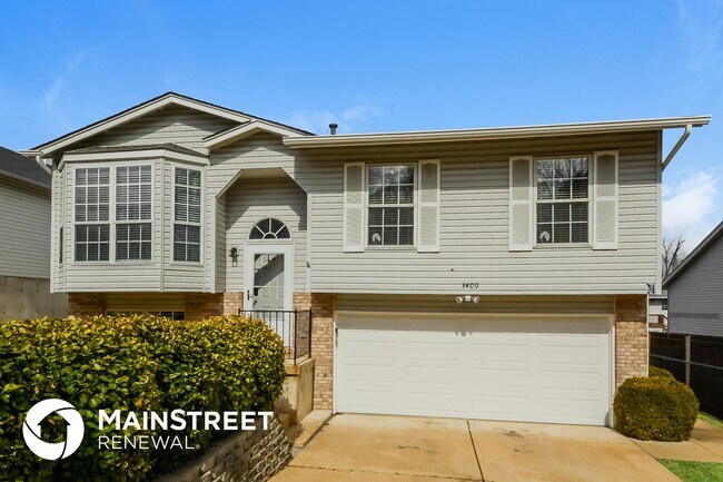 Foto del edificio - 3409-3405 5 Oaks Ct