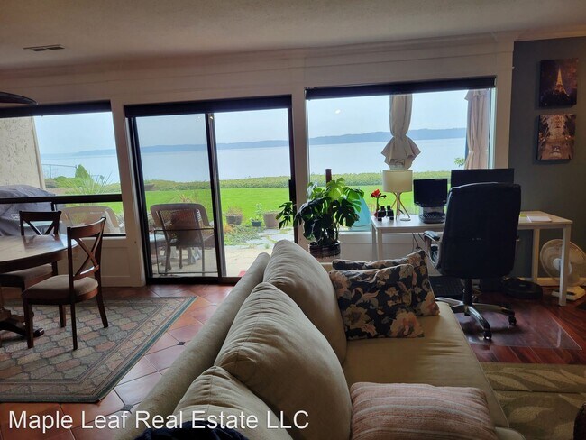 Building Photo - 2 br, 2 bath House - 28303 Sound View Dr. ...