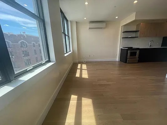 Foto del edificio - 333 Cypress Ave