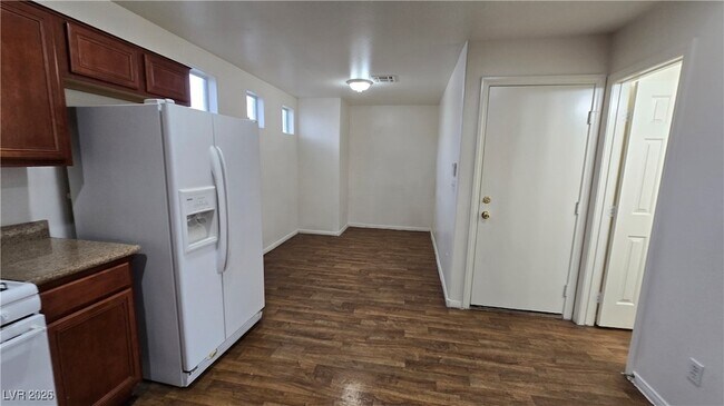 Foto del edificio - 4121 Story Rock St