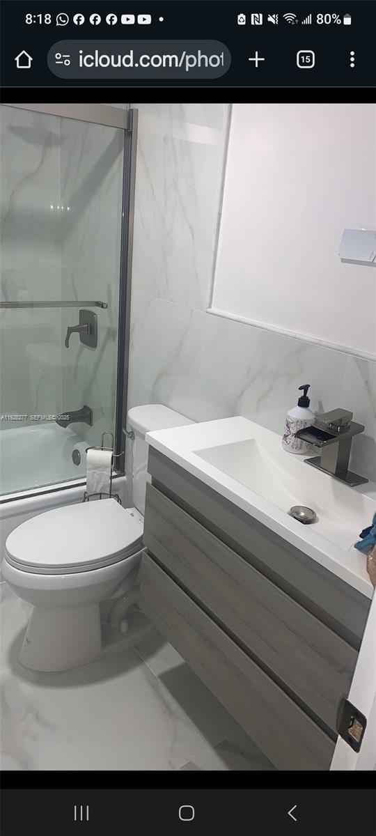 Foto del edificio - 7980 NW 50th St