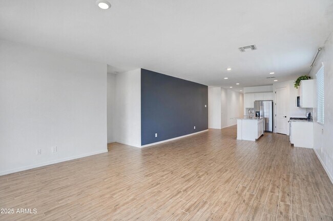 Foto del edificio - 11341 E Unger Ave