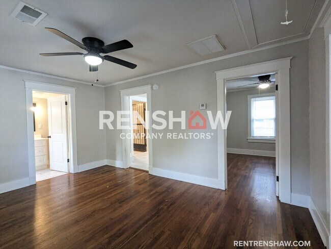 Foto del edificio - Renovated 2 bed / 1 bath in Highland Heigh...