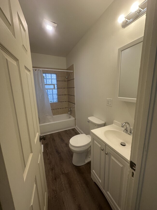 Foto del edificio - 3221 N 38th St