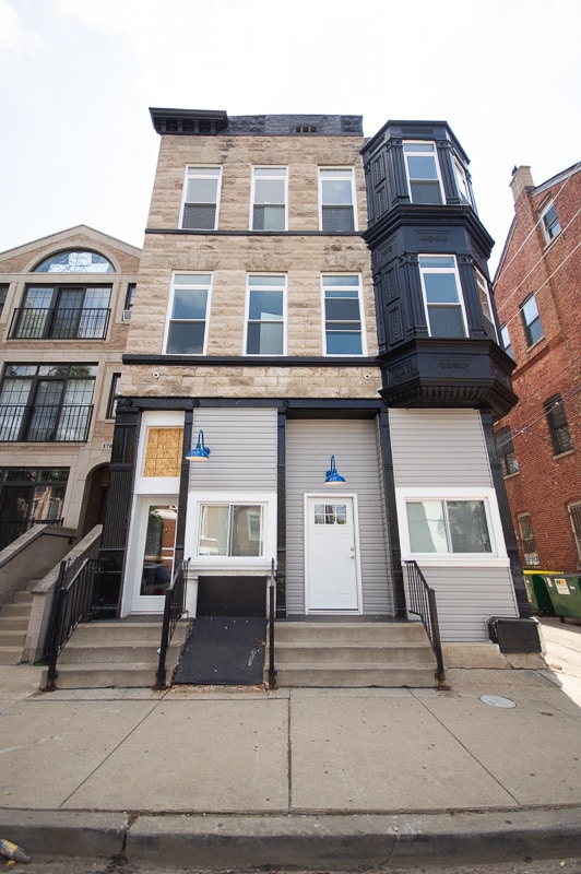 Primary Photo - 1711 S Carpenter St