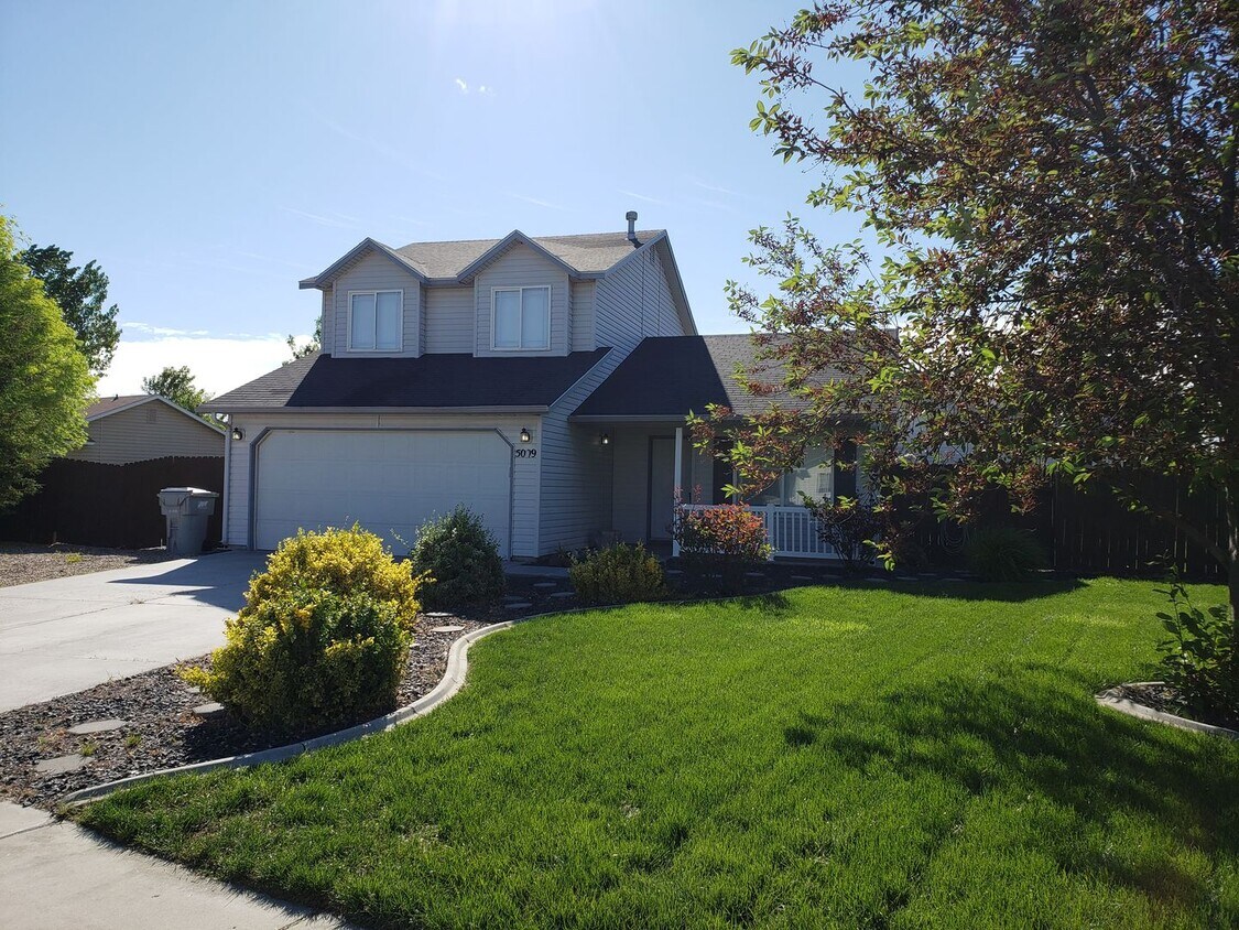 Foto principal - 3 Bed 2.5 Bath House