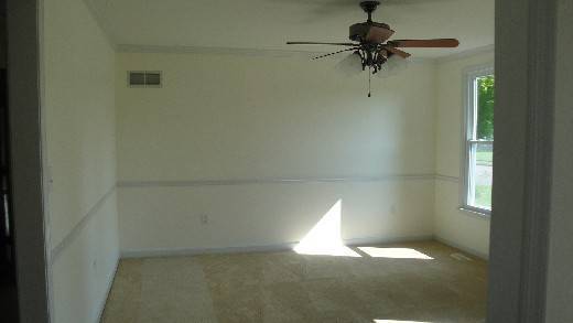 Building Photo - Nice 3 BR 2 BA 2 story Home Great Bridge