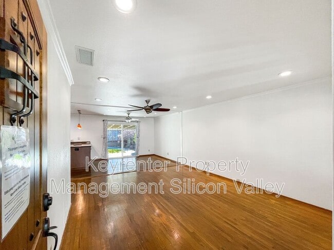 Building Photo - 4824 Bannock Cir