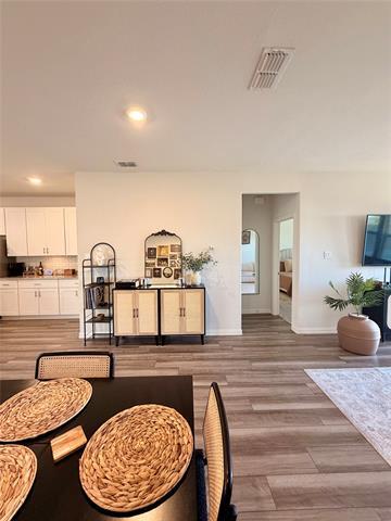 Foto del edificio - 1841 Ash Oak Ln