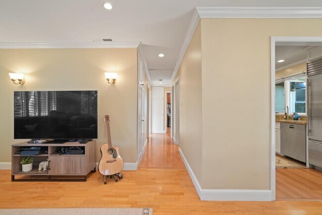 Foto del edificio - 3172 Morris Dr