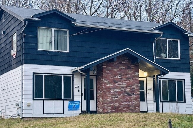 Photo - 116 Breckwood Cir House