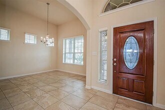 Building Photo - 17626 Sauki Ln
