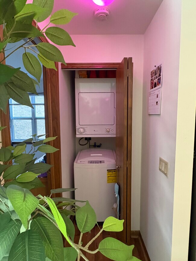 Foto del edificio - 5 High Point Woods Dr