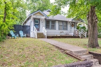 Building Photo - 2112 McMillan Ave