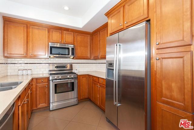 Foto del edificio - 837 N Hudson Ave