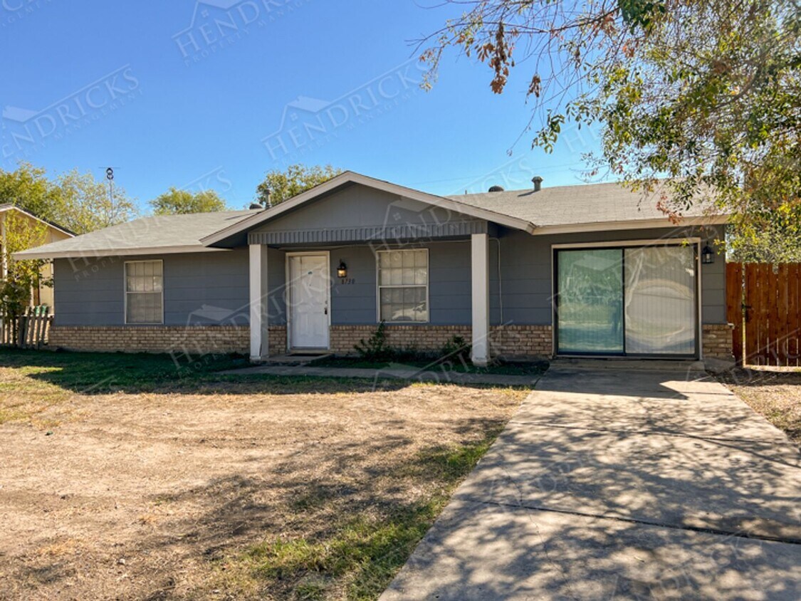Primary Photo - 8730 Flint Valley St