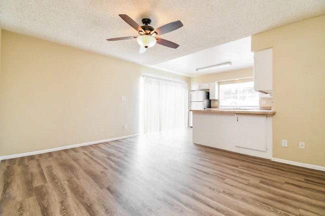 Building Photo - 4227 N 81st Dr