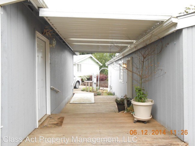 Foto del edificio - 410 Dave St S