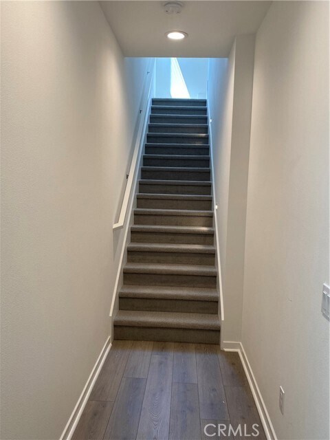 Building Photo - 111 Allusion