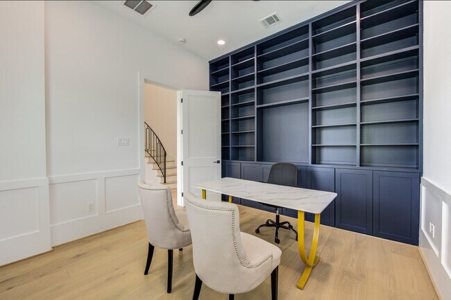Foto del edificio - 1726 Wilde Rock Way