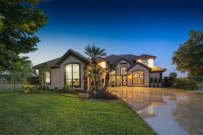 Building Photo - 12345 White Oak Point