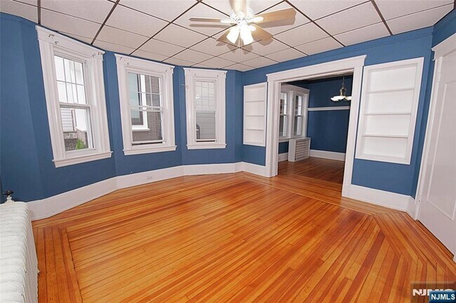 Building Photo - 510 Undercliff Ave