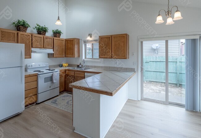 Foto del edificio - Single Family Home for Rent in Rifle