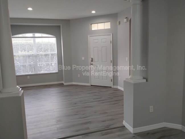 Foto del edificio - 3433 Chapel Creek Cir