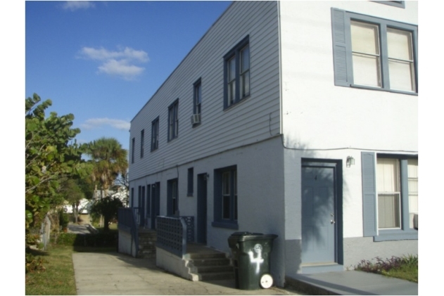 Building Photo - 149 S Hollywood Ave