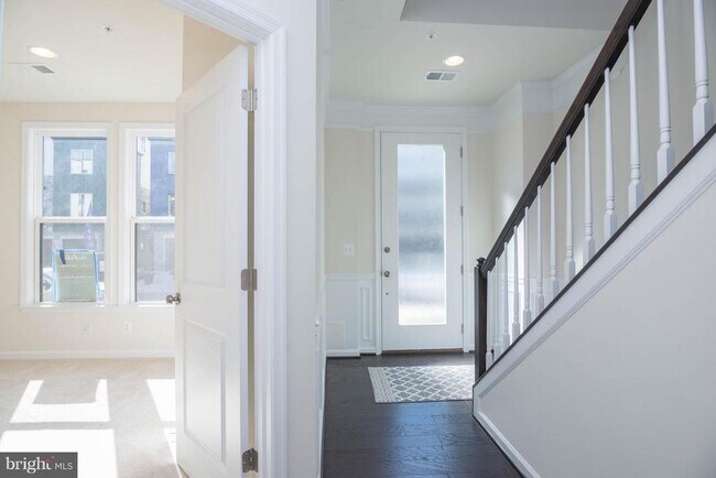 Foto del edificio - 4939 Trail Vista Ln