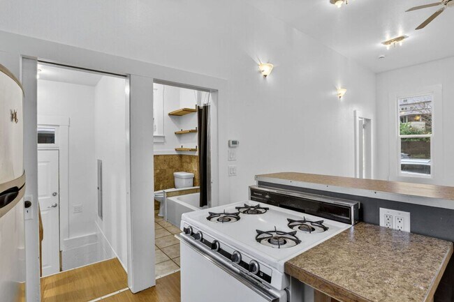 Foto del edificio - 924 N Mason St