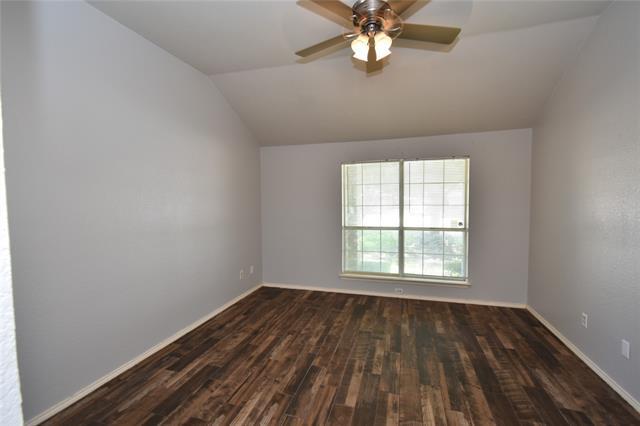 Foto del edificio - 4953 Briar Oaks Ln