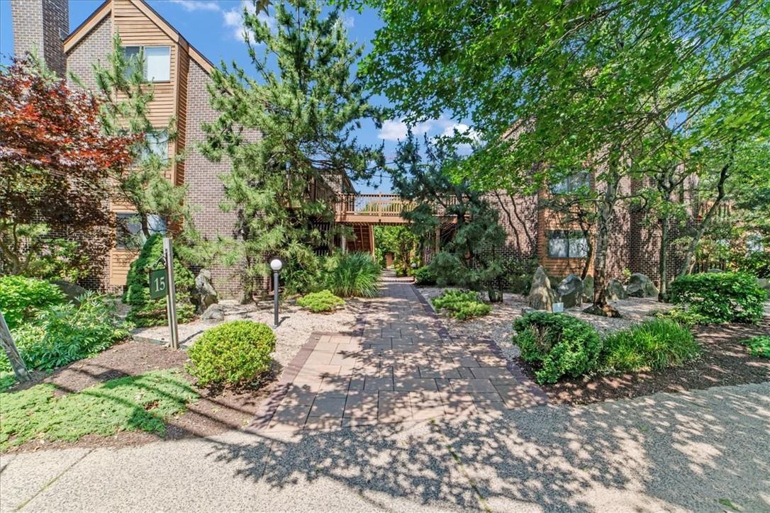Foto principal - 15 Greenridge Ave
