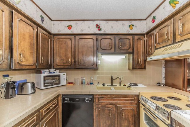 Foto del edificio - 4352 Ridgecrest Cir