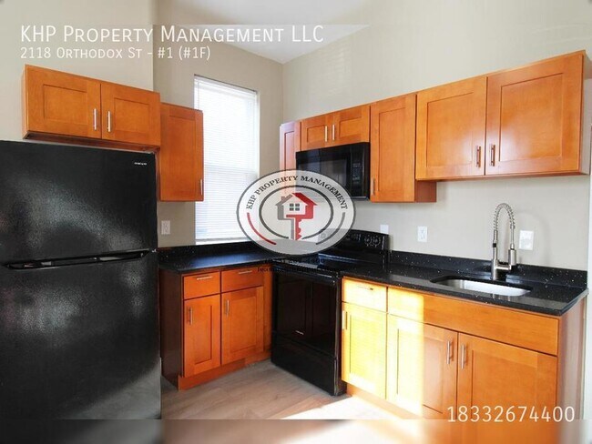 Building Photo - ONE MONTH FREE RENT! Wonderful 1 Bedroom A...