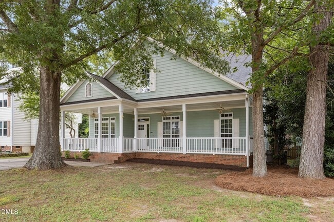 Building Photo - 2837 Tryon Pines Dr